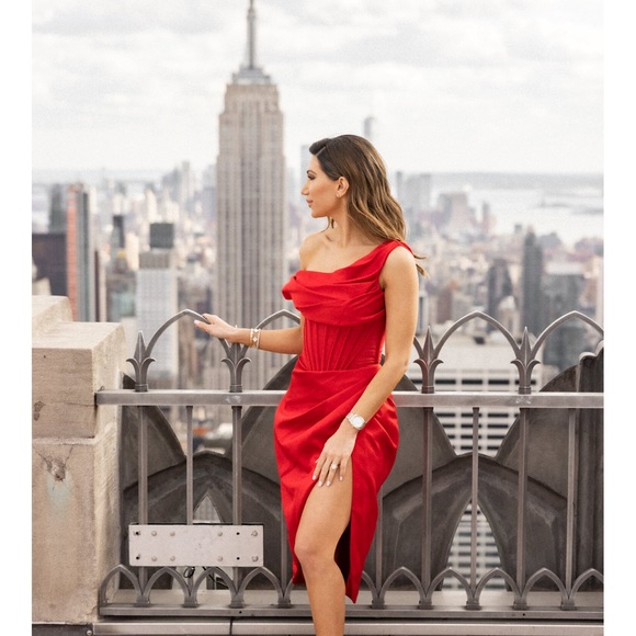 House of CB red dress - Picture 3 of 5